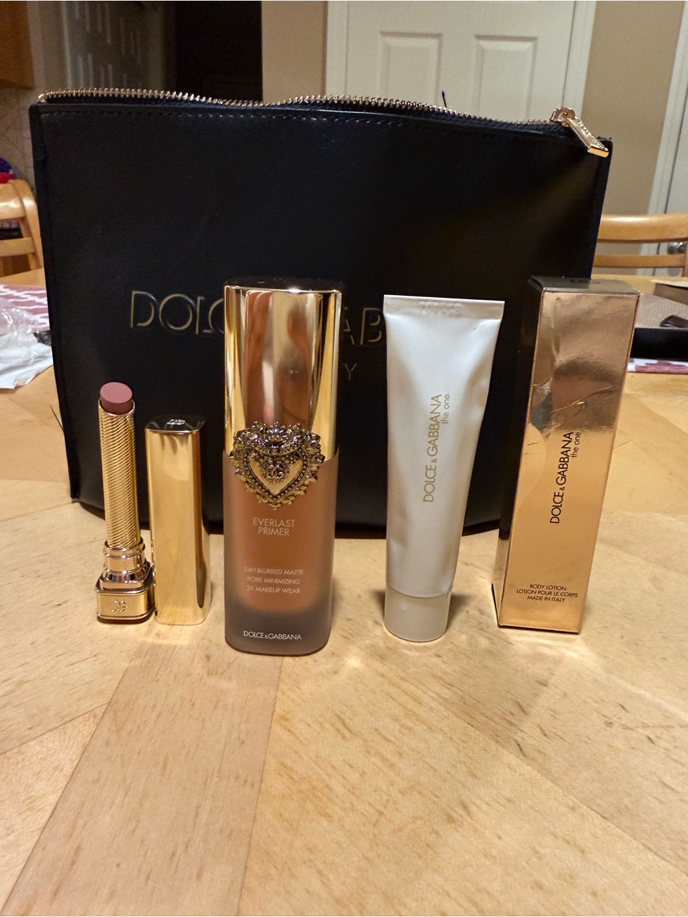 Dolce & Gabbana Gold and Black Makeup Primer Set
